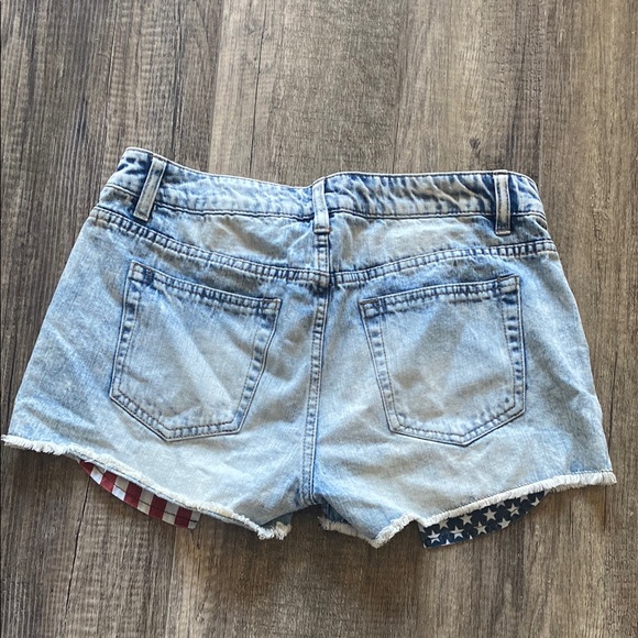 Denim Blue Distressed Women Shorts - Picture 3 of 3